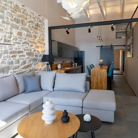 Case de vacanță Seafront Karma Luxury - An Escape From Reality *