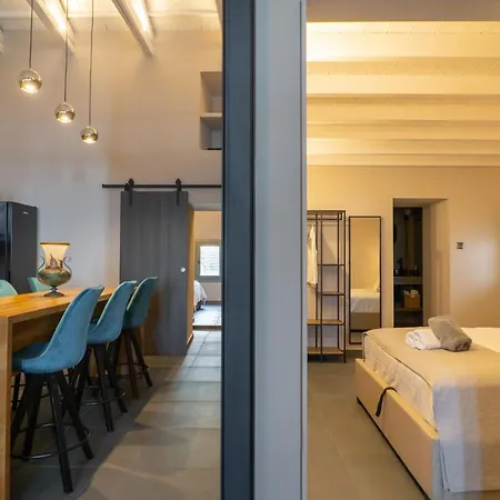 Seafront Karma Luxury - An Escape From Reality * Kato Gatzea