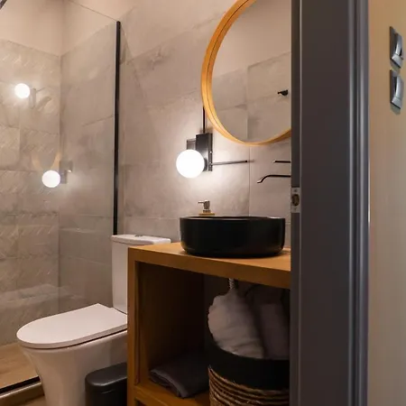 Semesterbostad Seafront Karma Luxury - An Escape From Reality *