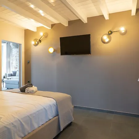 Seafront Karma Luxury - An Escape From Reality Semesterbostad *