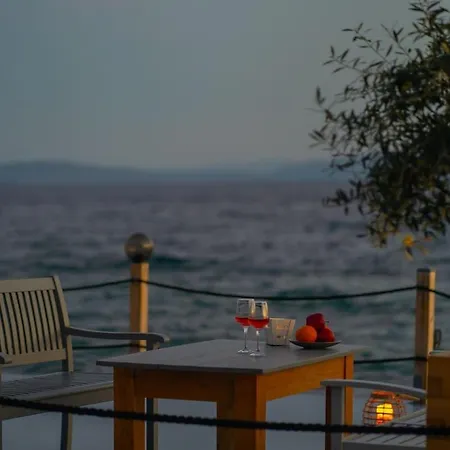 Seafront Karma Luxury - An Escape From Reality
