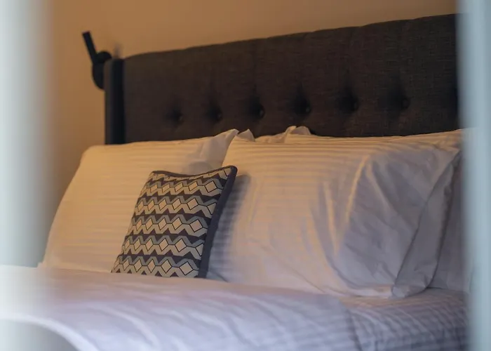 Seafront Karma Luxury - An Escape From Reality Holiday home